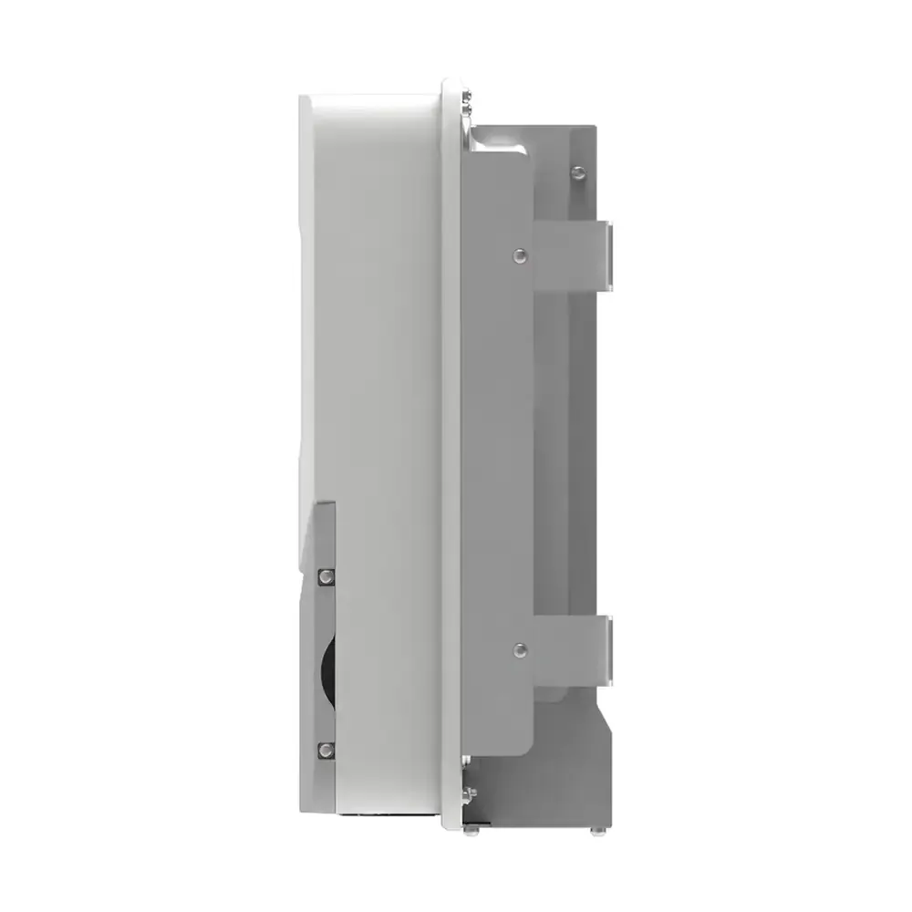 عاكس Off-Grid من شركة Deye بقدرة 6.6Kw